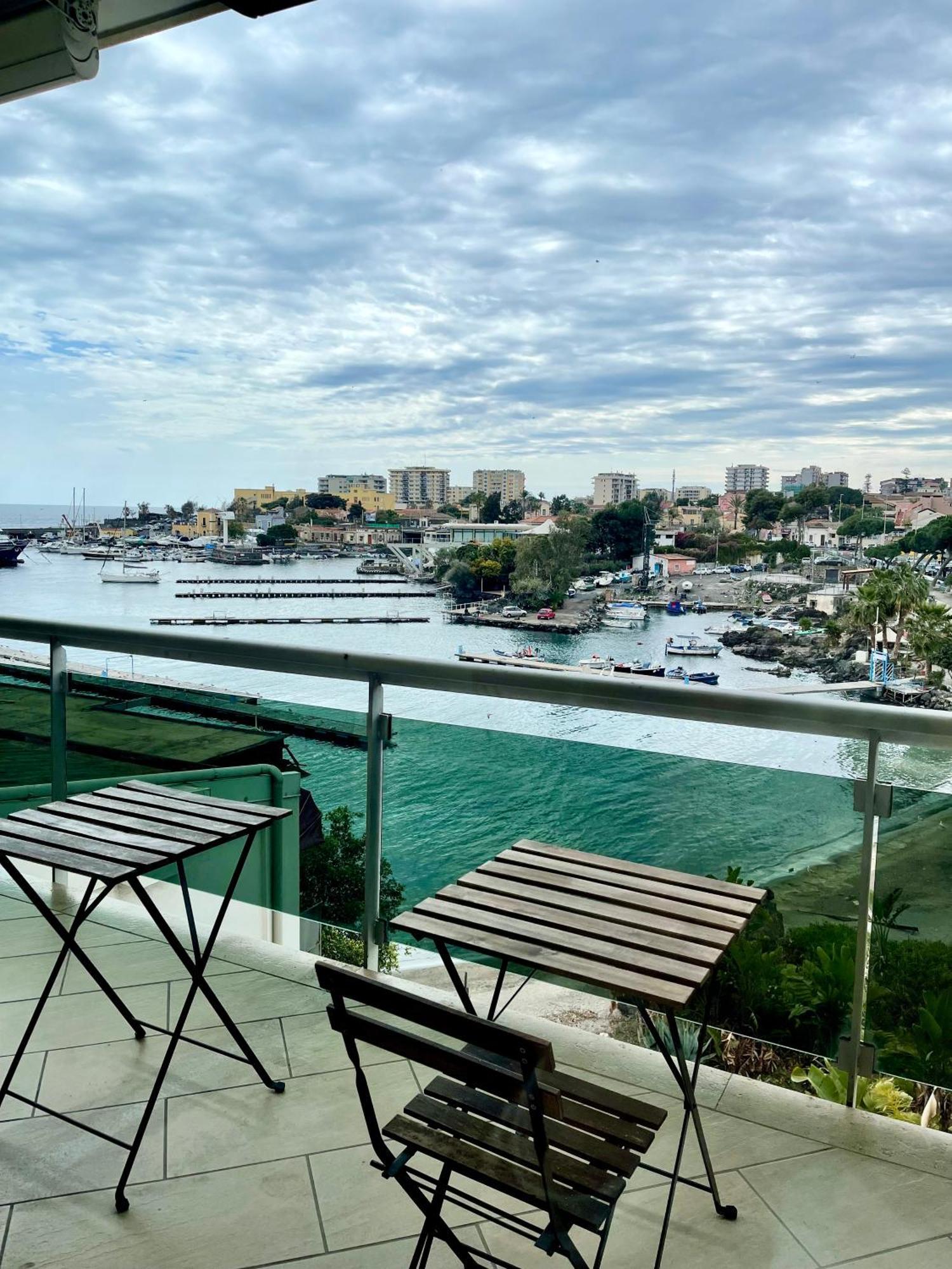 カターニア Baia Di Ognina Bed & Breakfast エクステリア 写真