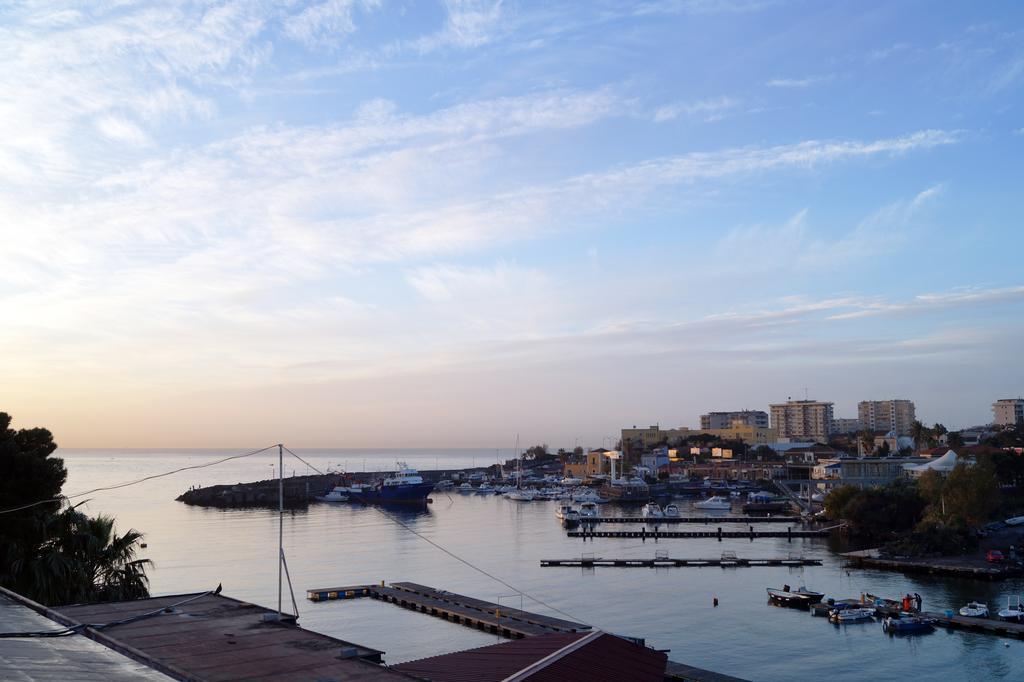 カターニア Baia Di Ognina Bed & Breakfast エクステリア 写真