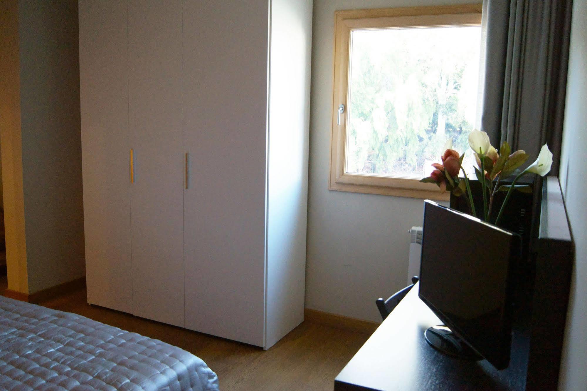 カターニア Baia Di Ognina Bed & Breakfast エクステリア 写真